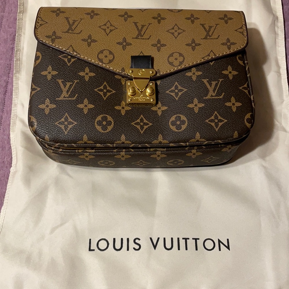 Brand new Louis Vuitton crossbody